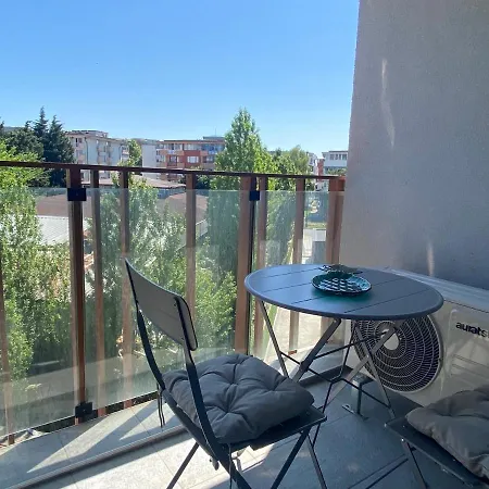 Апартамент Paradiso 'в' 403 Fancy Несебър