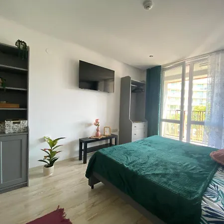 Paradiso 'в' 403 Fancy Apartamento *