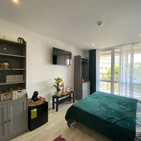 Paradiso 'в' 403 Fancy Apartment Nesebar