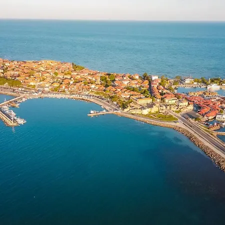 Paradiso 'в' 403 Fancy Apartmán Nesebar