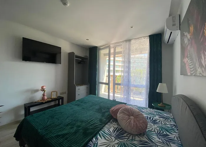 Paradiso 'в' 403 Fancy Apartment Nessebar