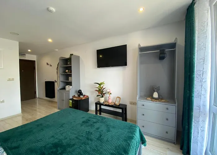 Paradiso 'в' 403 Fancy Appartement *